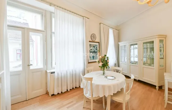 Pronájem bytu 3+kk, Praha - Nové Město, Truhlářská, 122 m2