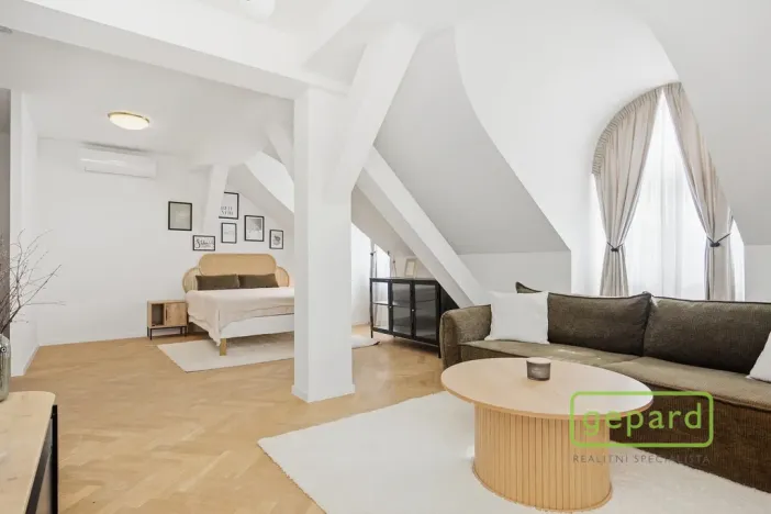 Prodej bytu 1+1, Praha, Čestmírova, 48 m2