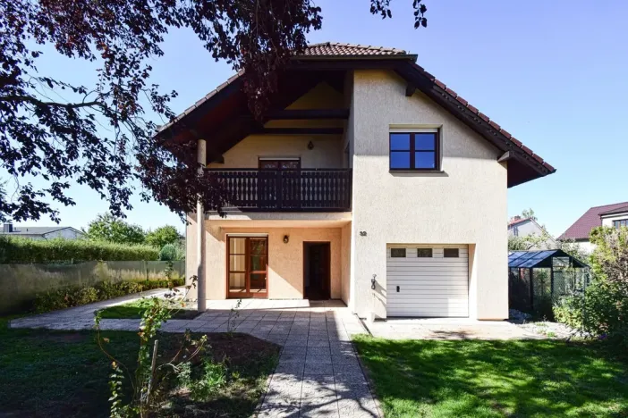 Pronájem rodinného domu, Plzeň - Újezd, Staroveská, 250 m2
