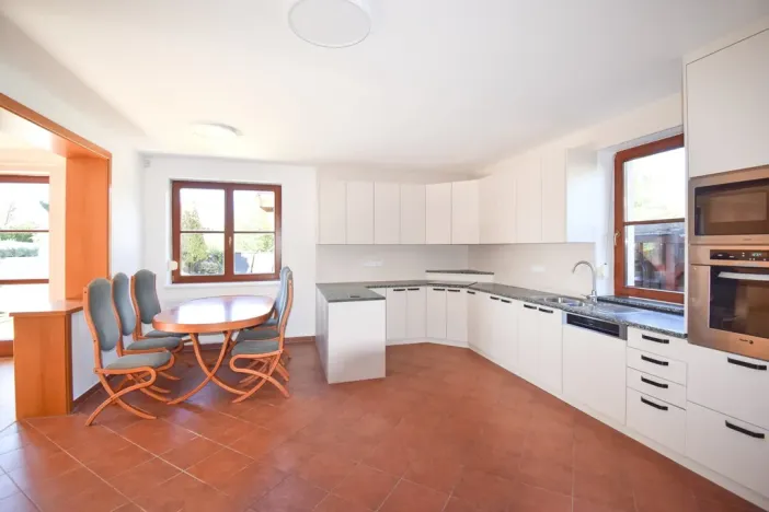 Pronájem rodinného domu, Plzeň - Újezd, Staroveská, 250 m2