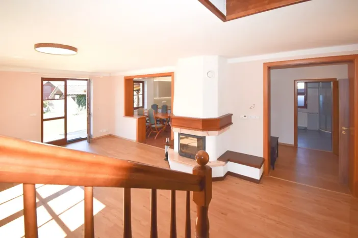 Pronájem rodinného domu, Plzeň - Újezd, Staroveská, 250 m2
