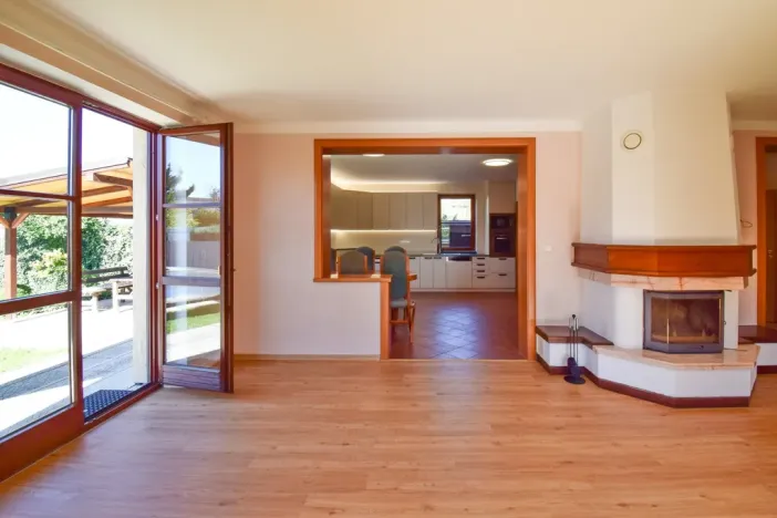 Pronájem rodinného domu, Plzeň - Újezd, Staroveská, 250 m2