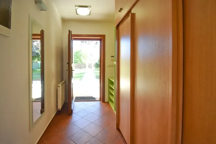 Pronájem rodinného domu, Plzeň - Újezd, Staroveská, 250 m2