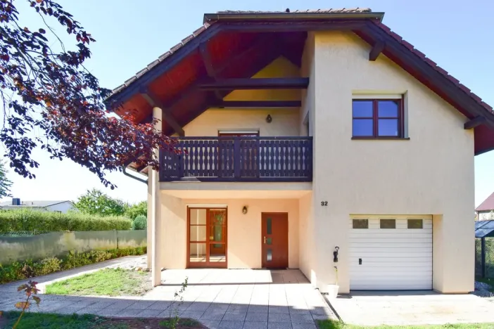 Pronájem rodinného domu, Plzeň - Újezd, Staroveská, 250 m2