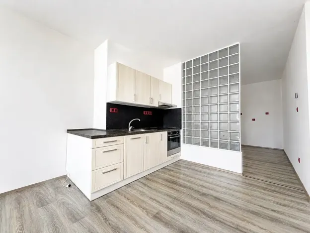 Pronájem bytu 2+kk, Humpolec, Horní náměstí, 43 m2