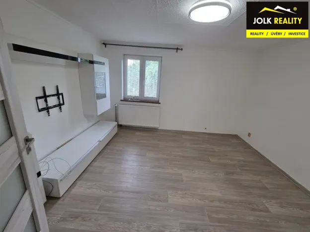 Pronájem bytu 3+1, Opava - Předměstí, Těšínská, 60 m2