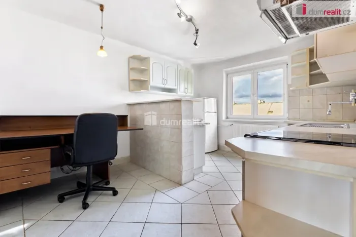 Prodej bytu 2+1, Horní Slavkov, Dlouhá, 50 m2