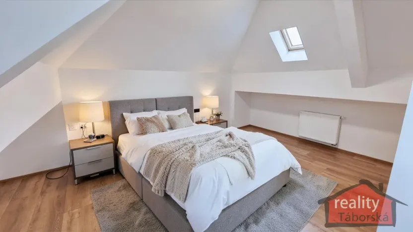 Prodej bytu 2+kk, Nupaky, Nupacká, 82 m2