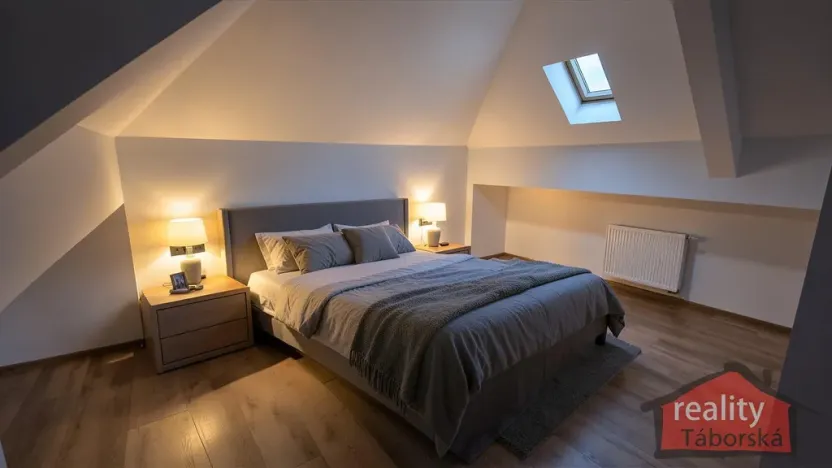 Prodej bytu 2+kk, Nupaky, Nupacká, 82 m2
