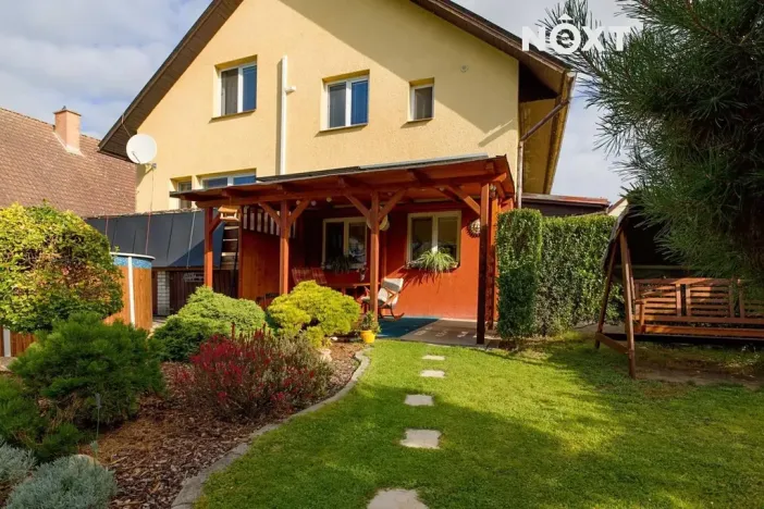 Prodej rodinného domu, Lužec nad Vltavou, Šmeralova, 184 m2