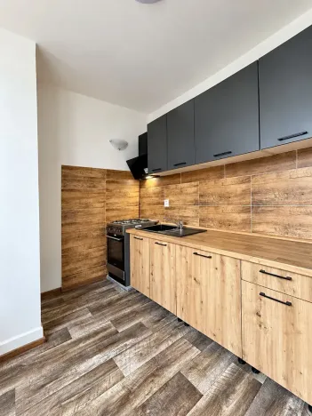 Pronájem bytu 2+1, Chomutov, Mjr. Šulce, 49 m2