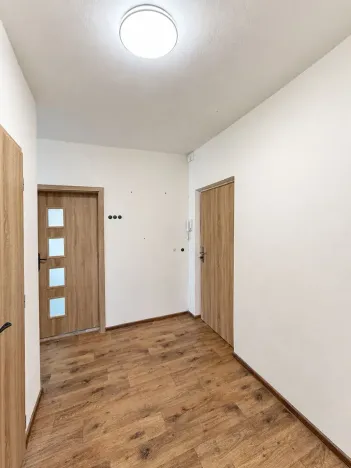 Pronájem bytu 2+1, Kadaň, Chomutovská, 53 m2