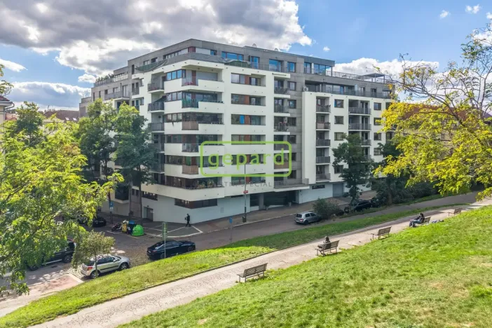 Prodej bytu 2+kk, Praha, Kališnická, 57 m2