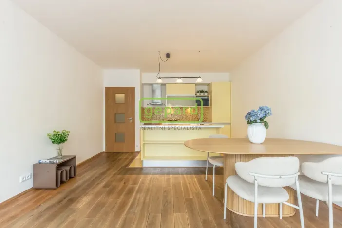 Prodej bytu 2+kk, Praha, Kališnická, 57 m2