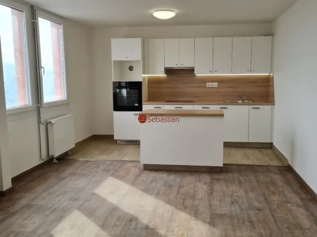 Pronájem bytu 3+kk, Teplice - Trnovany, Antonína Sochora, 81 m2