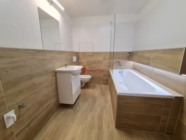 Pronájem bytu 3+kk, Teplice - Trnovany, Antonína Sochora, 81 m2