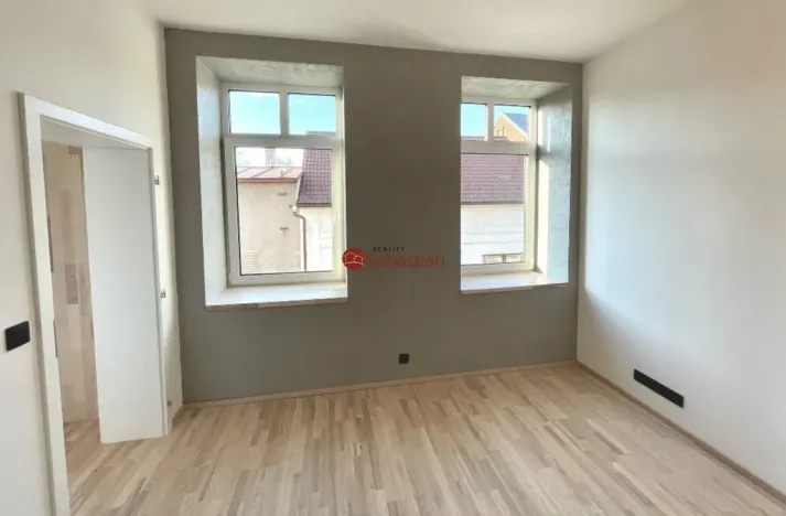 Pronájem bytu 2+kk, Hořice, 33 m2