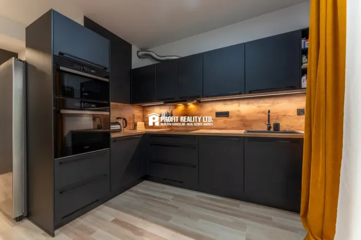 Prodej bytu 2+kk, Kunice - Dolní Lomnice, Vrbová, 59 m2