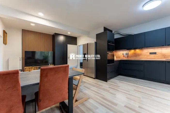 Prodej bytu 2+kk, Kunice - Dolní Lomnice, Vrbová, 59 m2