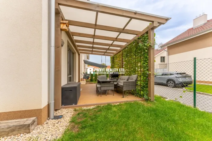 Prodej bytu 2+kk, Kunice - Dolní Lomnice, Vrbová, 59 m2