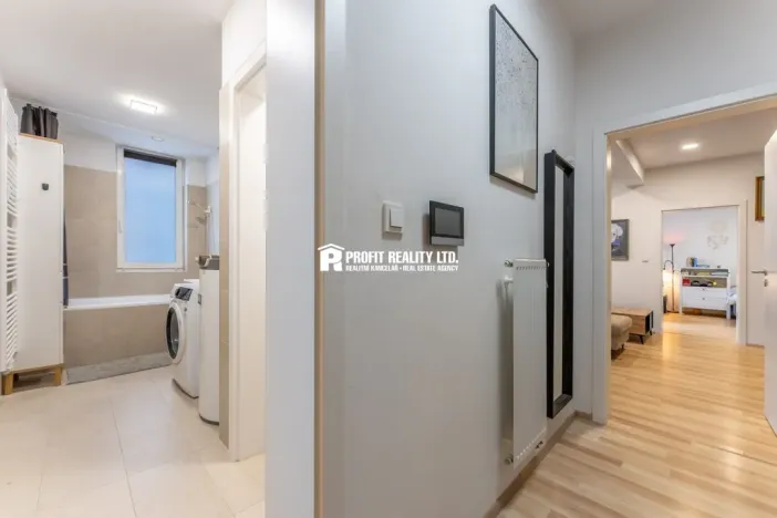 Prodej bytu 2+kk, Kunice - Dolní Lomnice, Vrbová, 59 m2