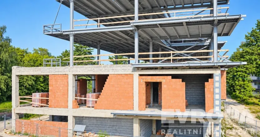 Prodej komerční nemovitosti, Ostrava - Poruba, Mongolská, 6000 m2