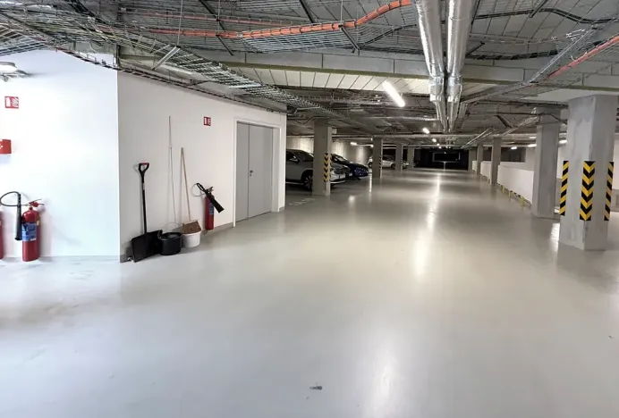 Prodej garážového stání, Brno, třída Generála Píky, 12 m2