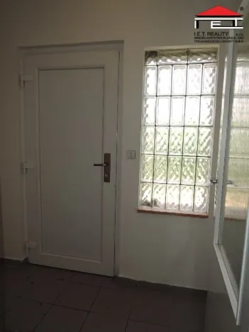 Pronájem rodinného domu, Praha - Modřany, Chuchelská, 120 m2