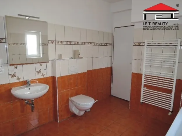 Pronájem rodinného domu, Praha - Modřany, Chuchelská, 120 m2