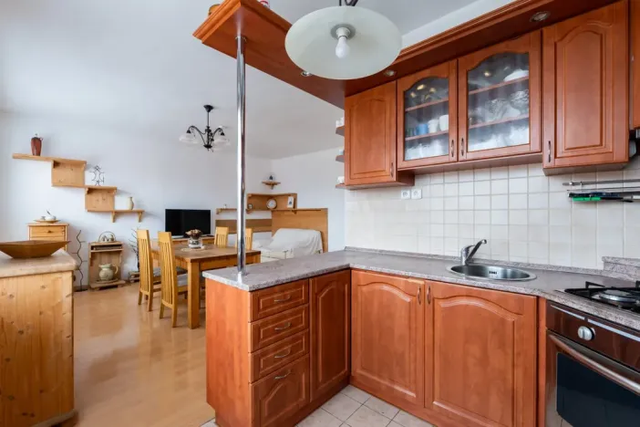 Pronájem bytu 2+kk, Teplice, Libušina, 53 m2
