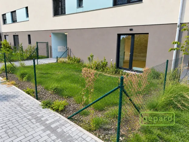 Pronájem bytu 1+kk, Dobřichovice, Souběžná, 40 m2