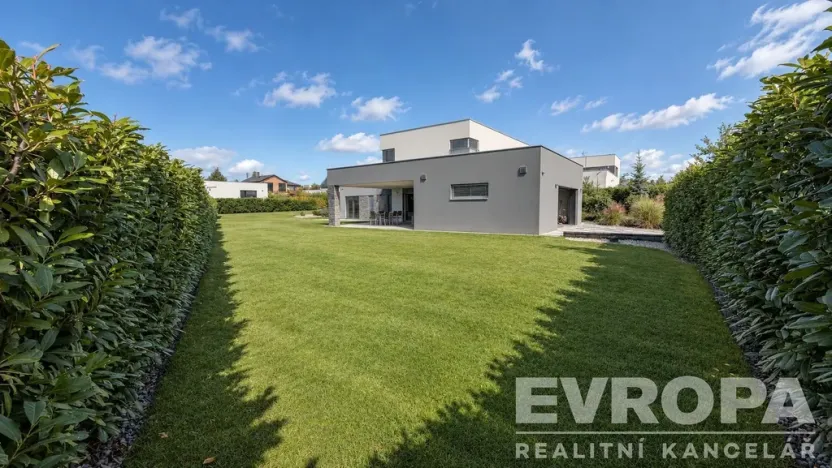Pronájem rodinného domu, Vysoký Újezd, Na Ovčáckém, 376 m2
