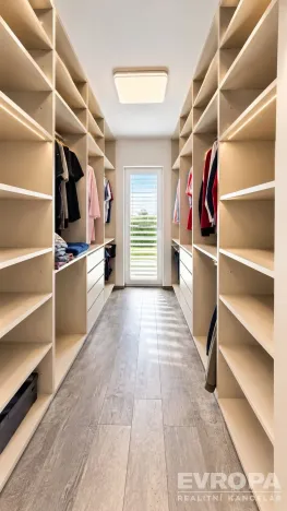 Pronájem rodinného domu, Vysoký Újezd, Na Ovčáckém, 376 m2