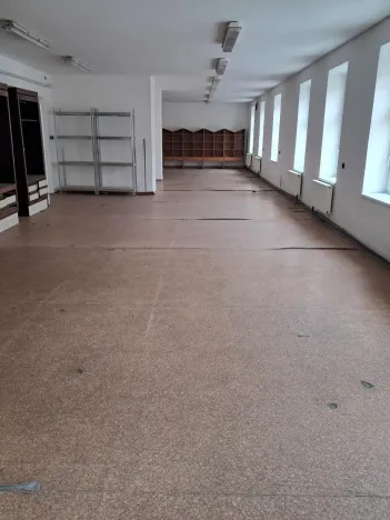 Pronájem skladu, Kladno, Žižkova, 300 m2