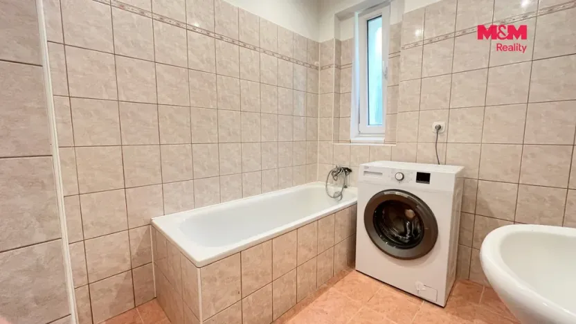 Pronájem bytu 2+kk, Řevničov, 60 m2