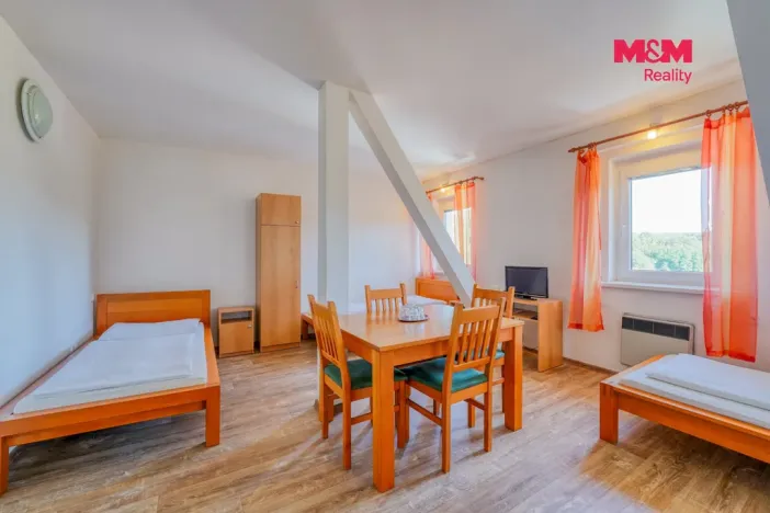 Prodej ubytování, Liblín, 879 m2