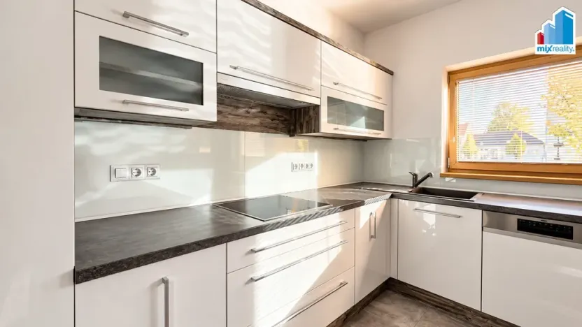 Pronájem bytu 2+kk, Nýřany, Masarykovo náměstí, 70 m2