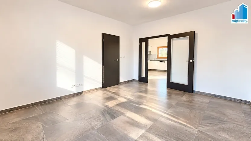 Pronájem bytu 2+kk, Nýřany, Masarykovo náměstí, 70 m2