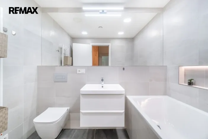 Prodej bytu 2+kk, Praha - Jinonice, Kačírkova, 60 m2