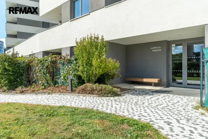 Prodej bytu 2+kk, Praha - Jinonice, Kačírkova, 60 m2