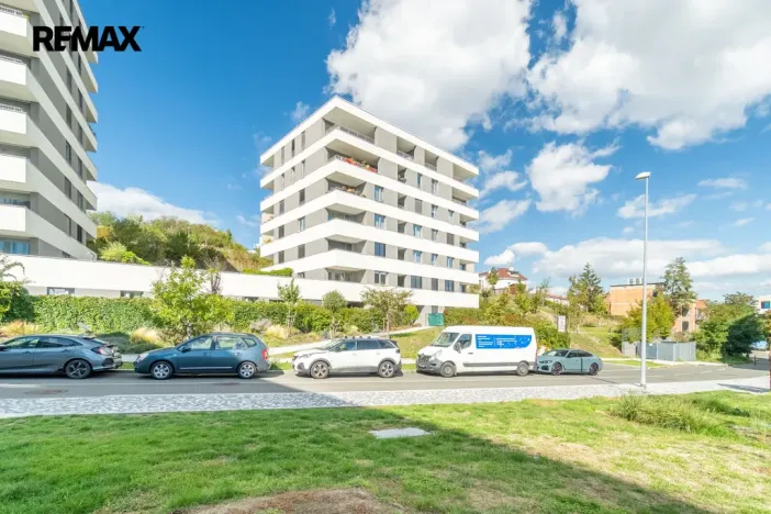 Prodej bytu 2+kk, Praha - Jinonice, Kačírkova, 60 m2