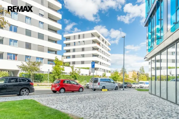 Prodej bytu 2+kk, Praha - Jinonice, Kačírkova, 60 m2