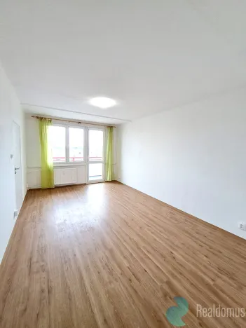 Pronájem bytu 1+1, České Budějovice, Kubatova, 50 m2