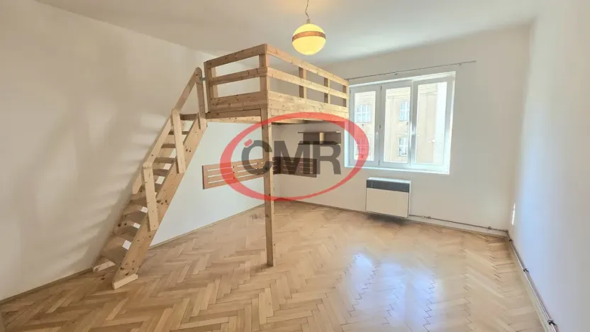 Pronájem bytu 2+kk, Praha, Sudoměřská, 43 m2