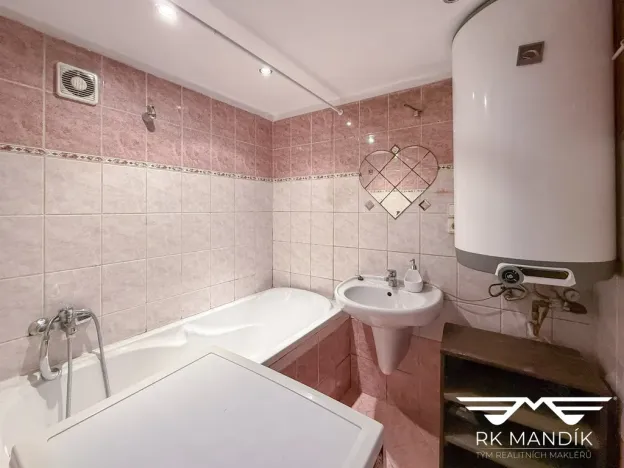 Pronájem rodinného domu, Řepín, Libeňská, 53 m2