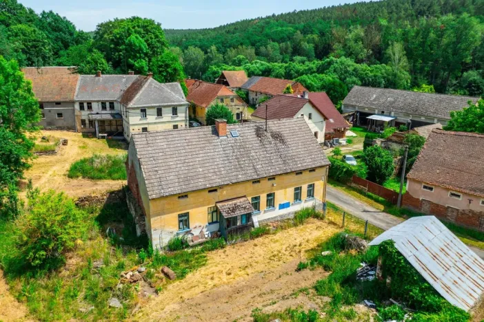 Prodej rodinného domu, Hostouň - Slatina, 150 m2
