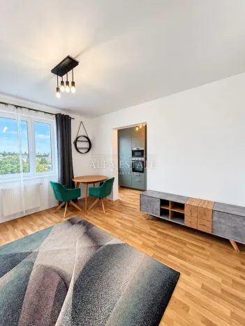 Pronájem bytu 1+kk, Praha - Strašnice, Zvěřinova, 33 m2