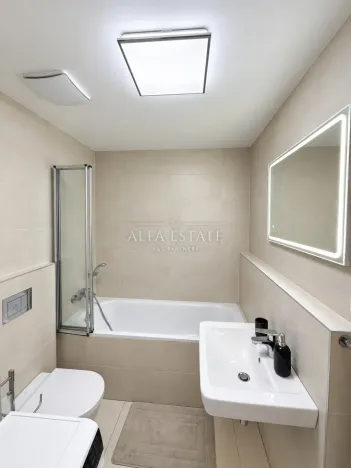 Pronájem bytu 1+kk, Praha - Strašnice, Zvěřinova, 33 m2