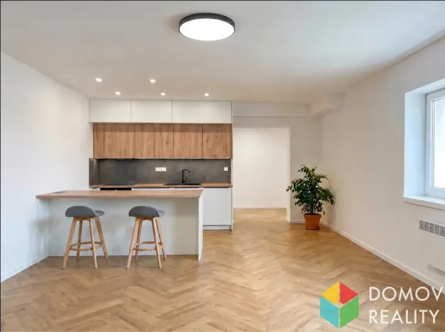 Prodej bytu 2+kk, Chyňava, Obecní, 64 m2