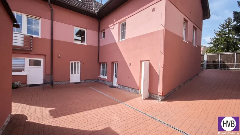 Pronájem bytu 2+kk, Praha, U Cikánky, 42 m2